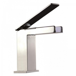 Vòi Đèn Nóng Lạnh Lavabo CAESAR B680CT Cao Cấp