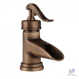Vòi Lavabo Kanly GCV04 Nóng Lạnh Bằng Đồng Cổ Điển